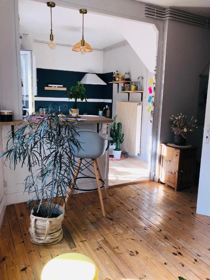 Appartement Cosy En Ville Haute Saint-Flour  Exterior foto