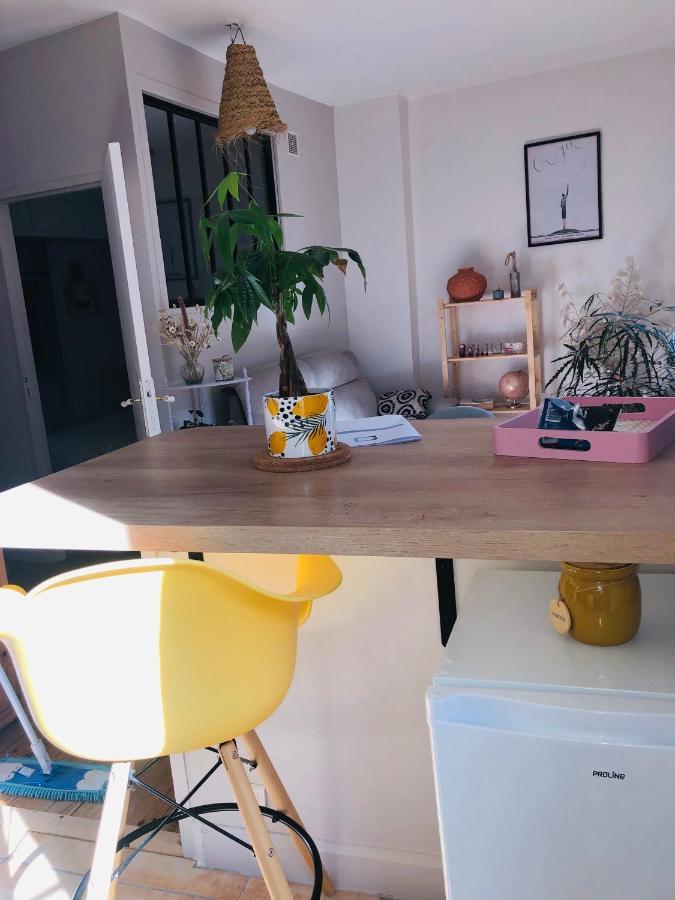 Appartement Cosy En Ville Haute Saint-Flour  Exterior foto